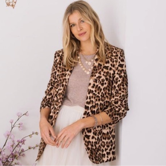 PLUS 1x-3x.  Leopard print blazer by Oddi. How cute with all attire! Rouched - Picture 1 of 9
